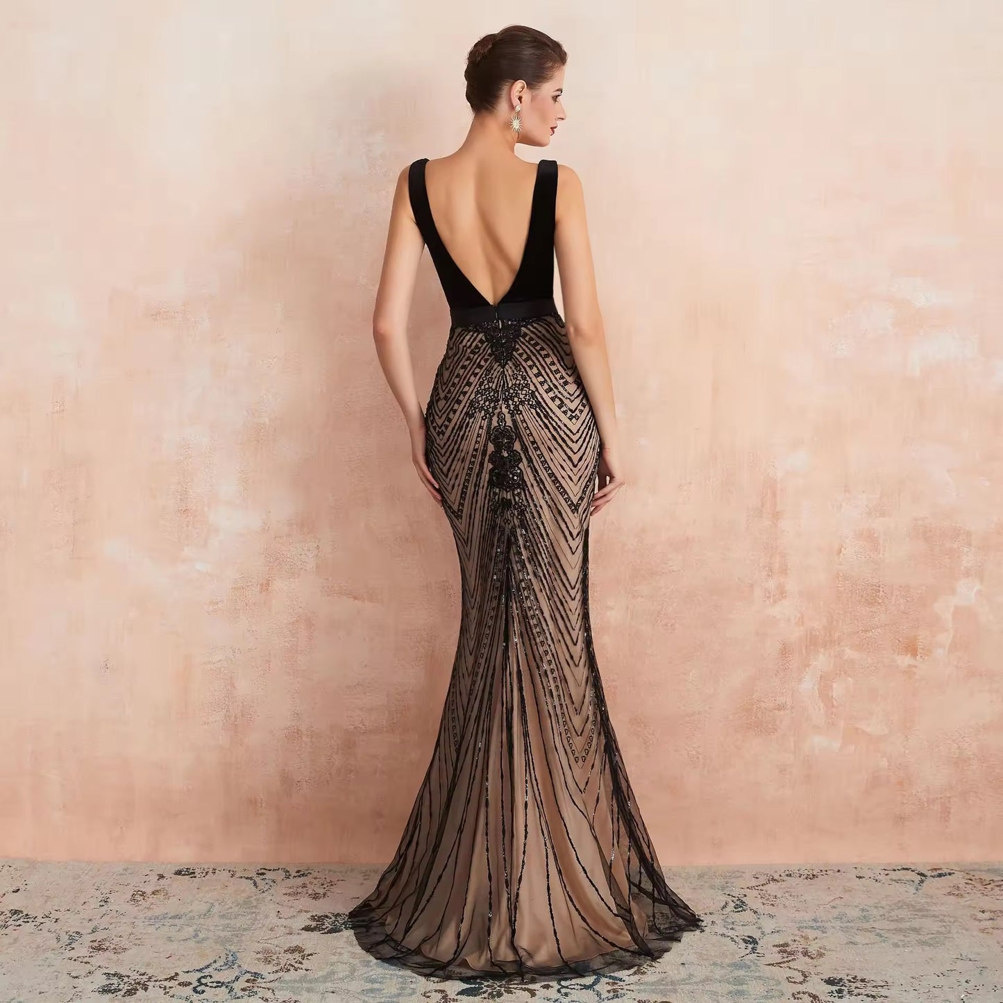 RE-E35 ディープVネックマーメイド