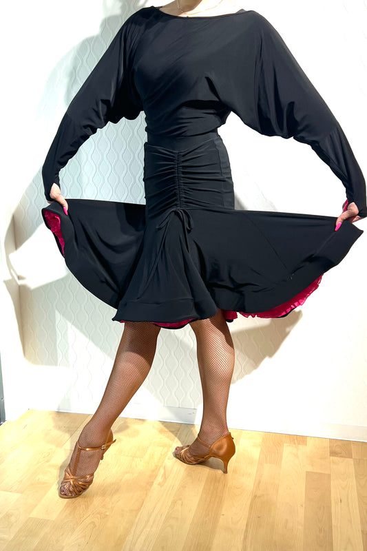 RE-23 裏地フリルラテンスカート