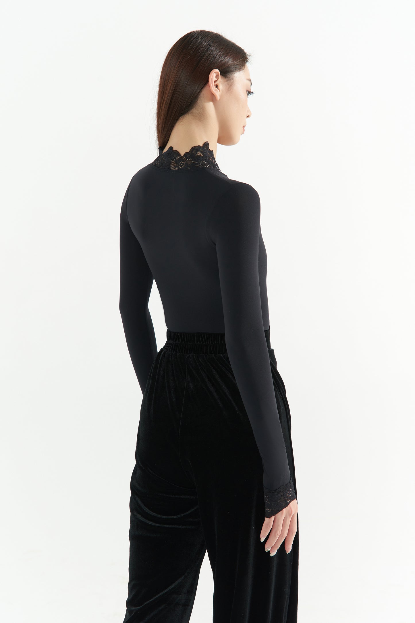 DQ-1059 Vネックジップアップトップス