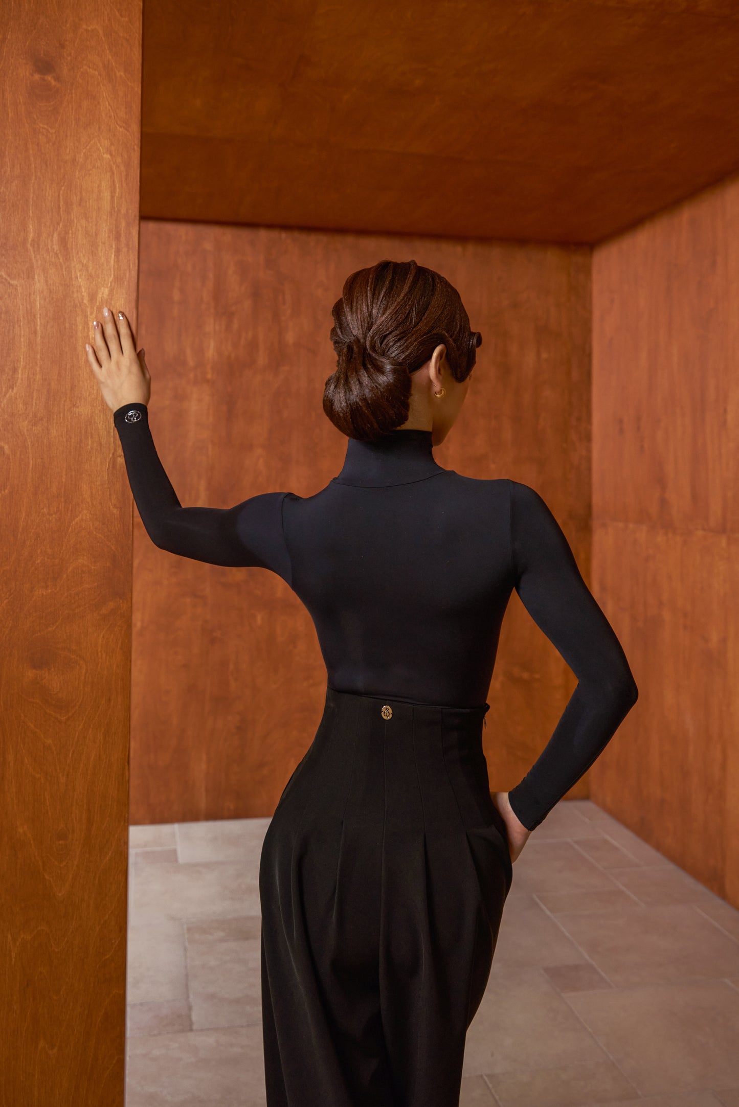 DQ-1050 DQハイネックトップス