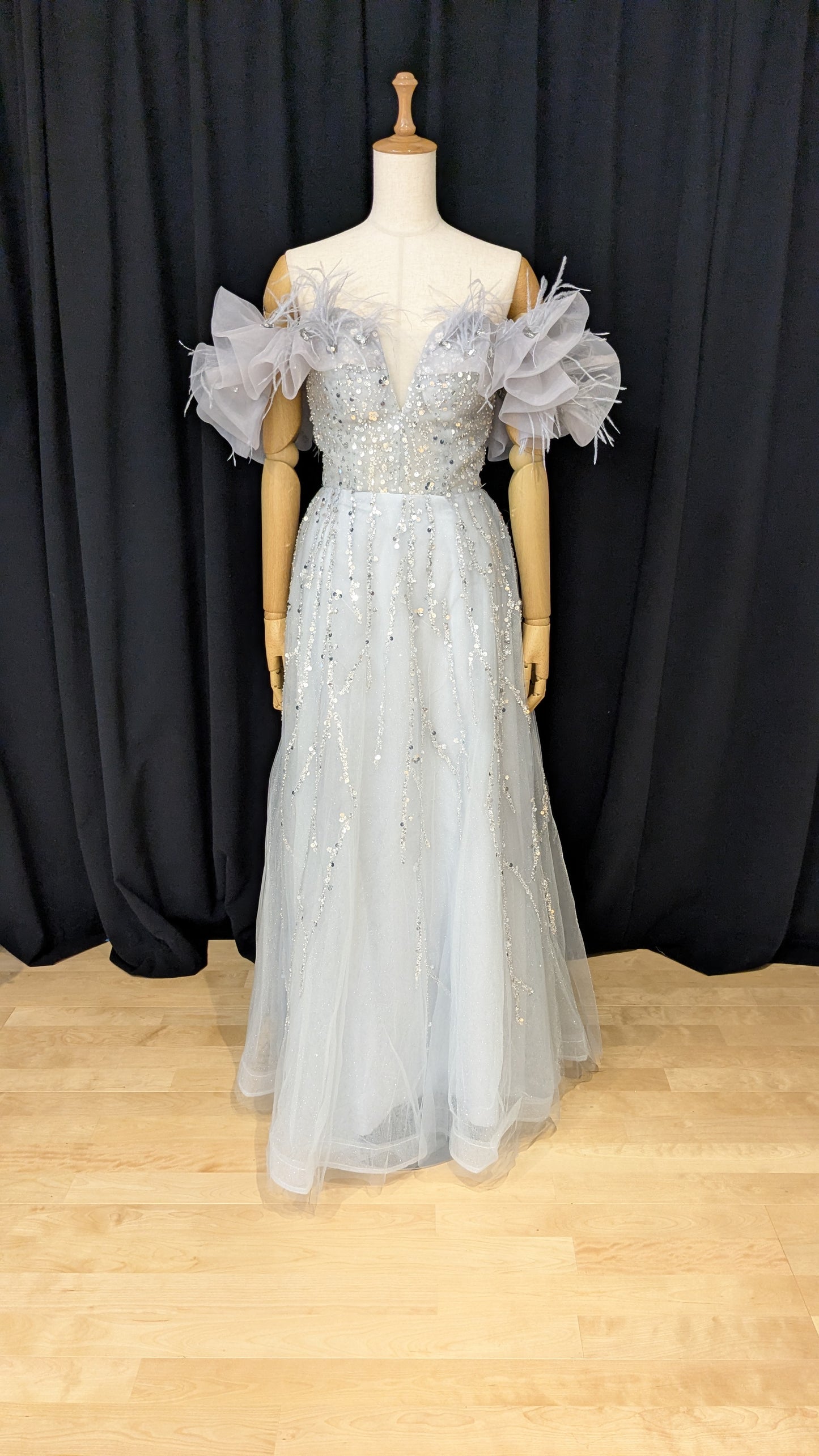 【Sold Out】RE-E8 デコルテフリルフェザー