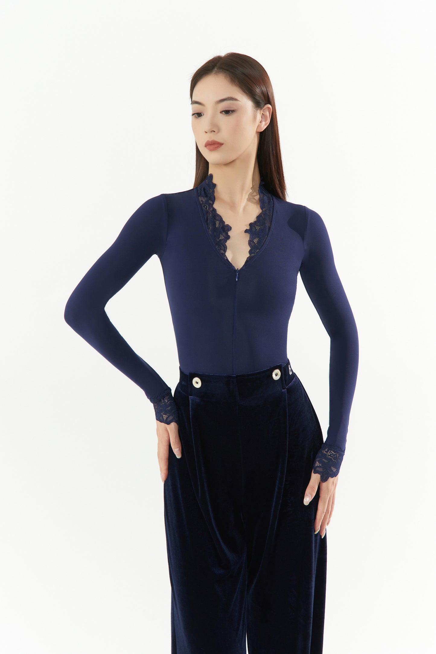 DQ-1059 Vネックジップアップトップス