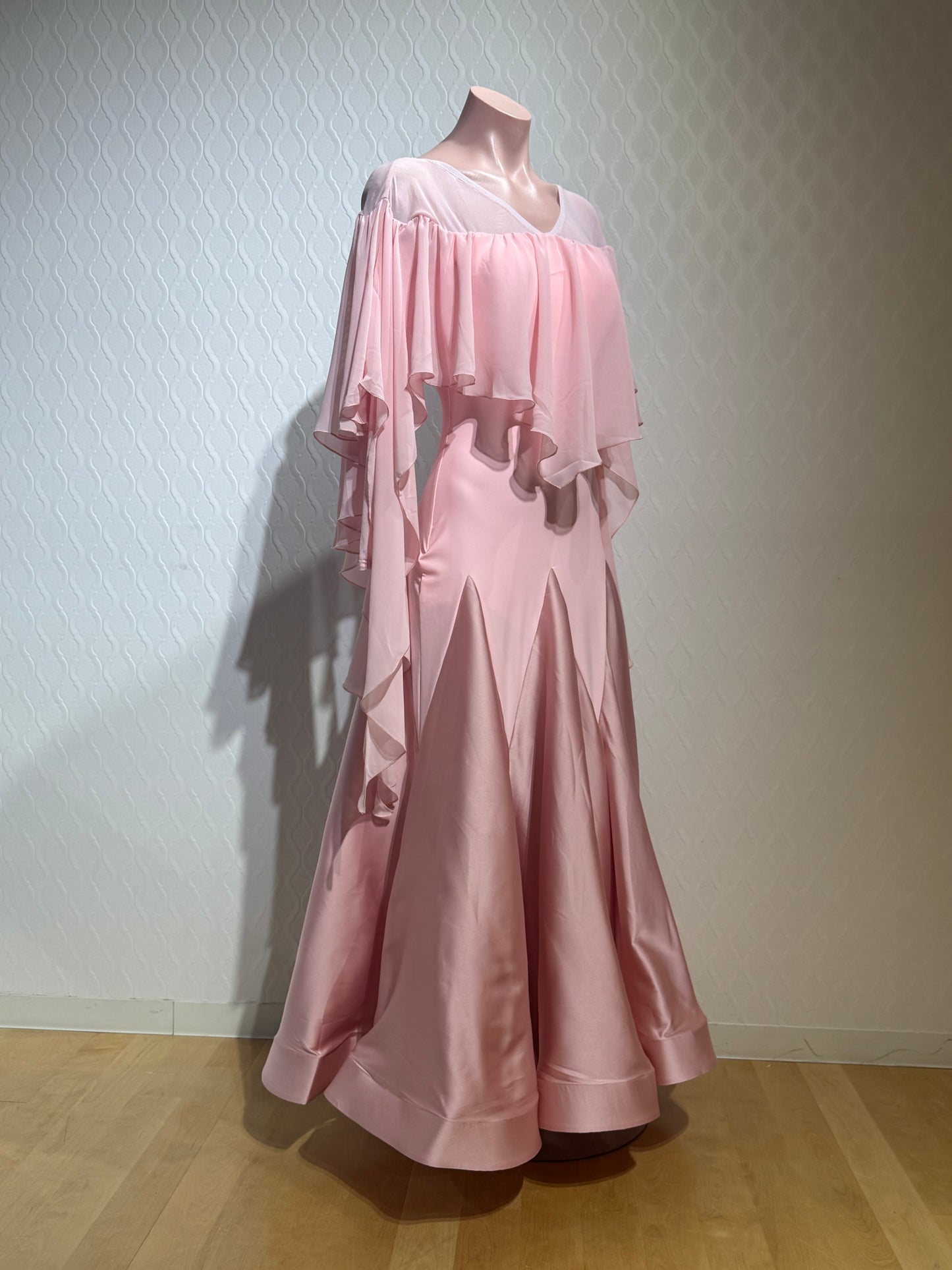 DQ-589 フロートワンピース【カラーオーダー対応】