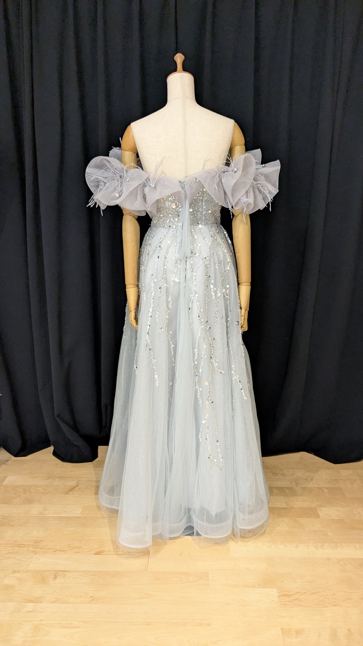 【Sold Out】RE-E8 デコルテフリルフェザー