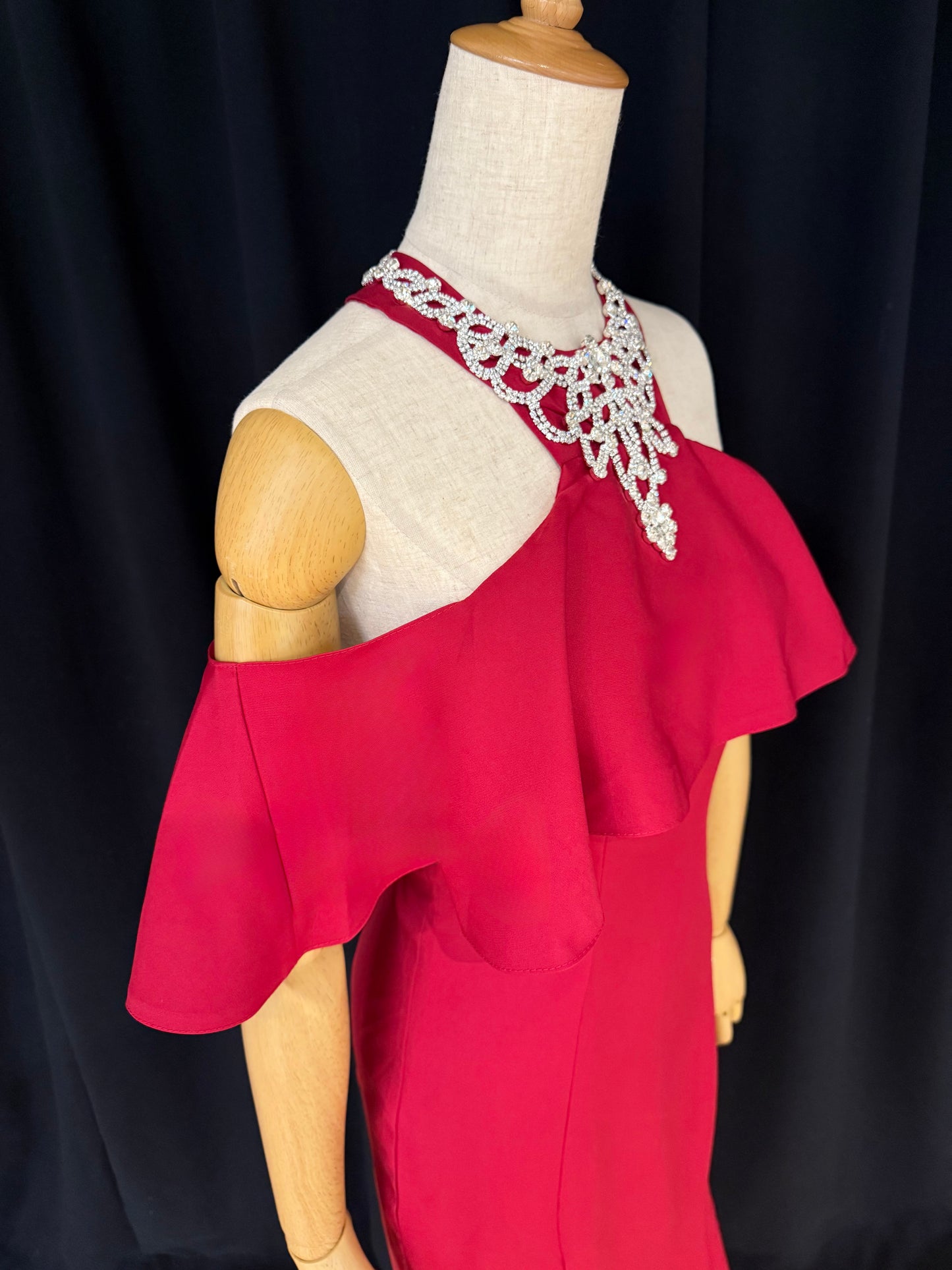 RE-E9 ビジュー付きオフショルダー