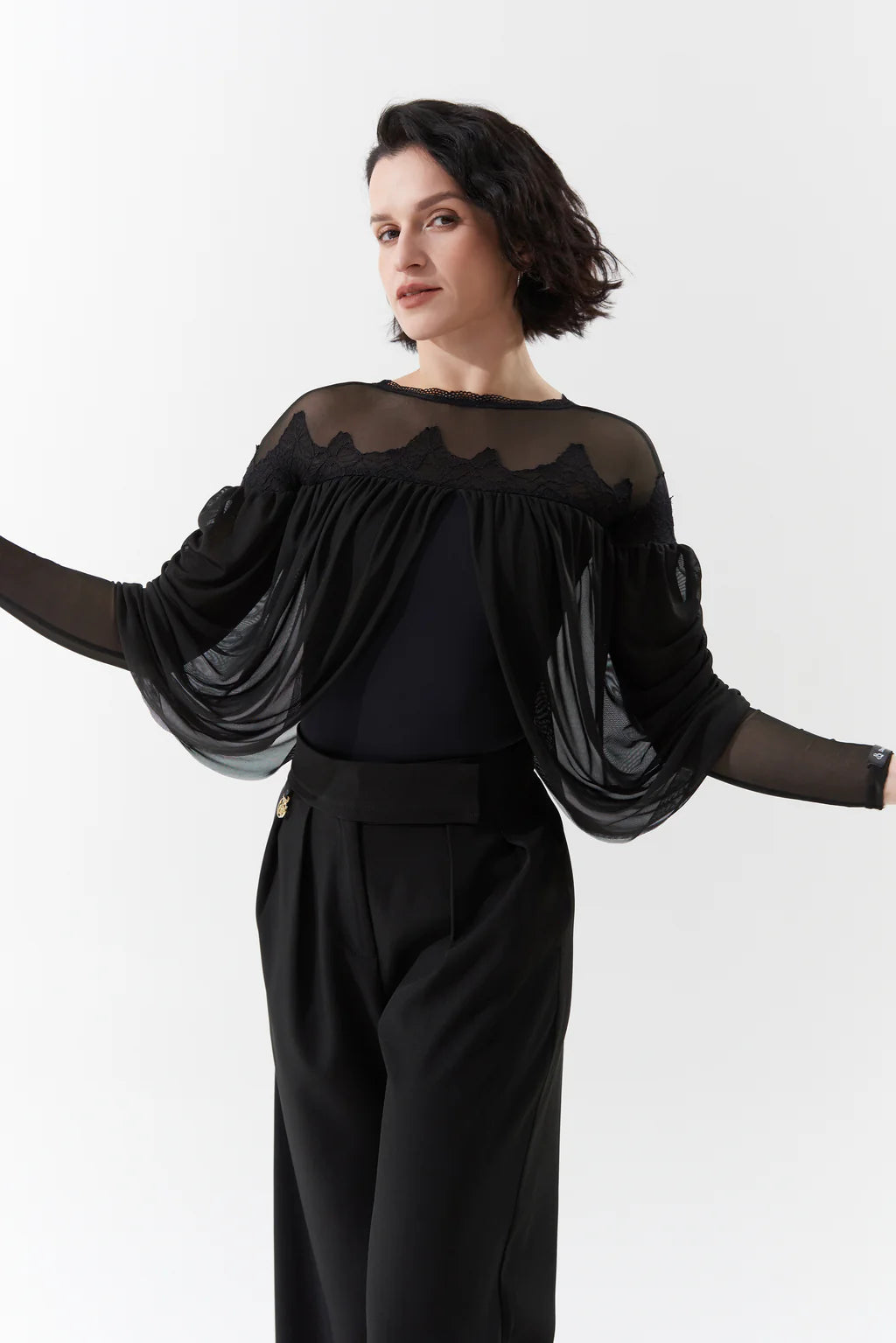 DQ-1108 シースルードレープ付きトップス