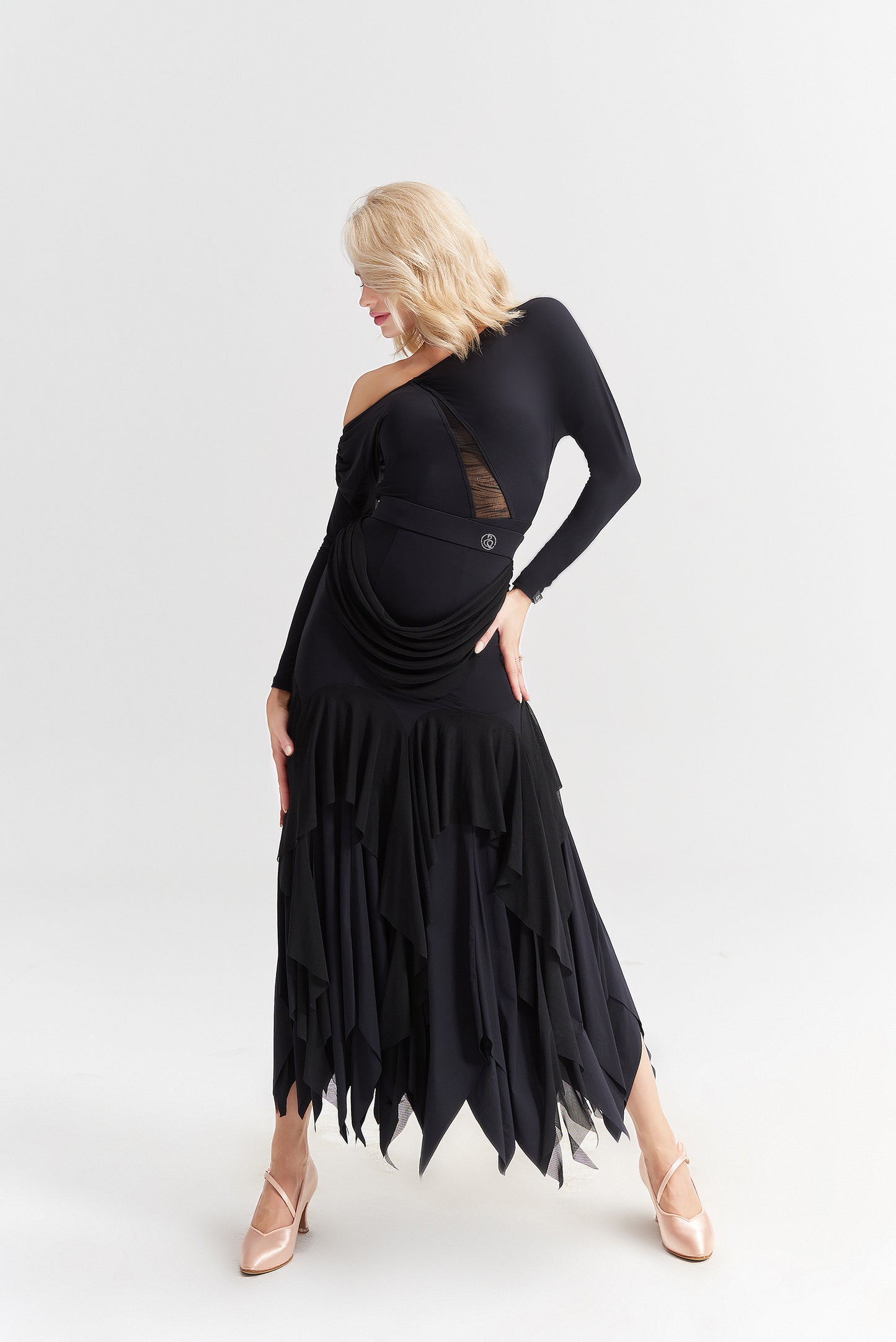 DQ-1019 イレギュラーヘムラインスカート