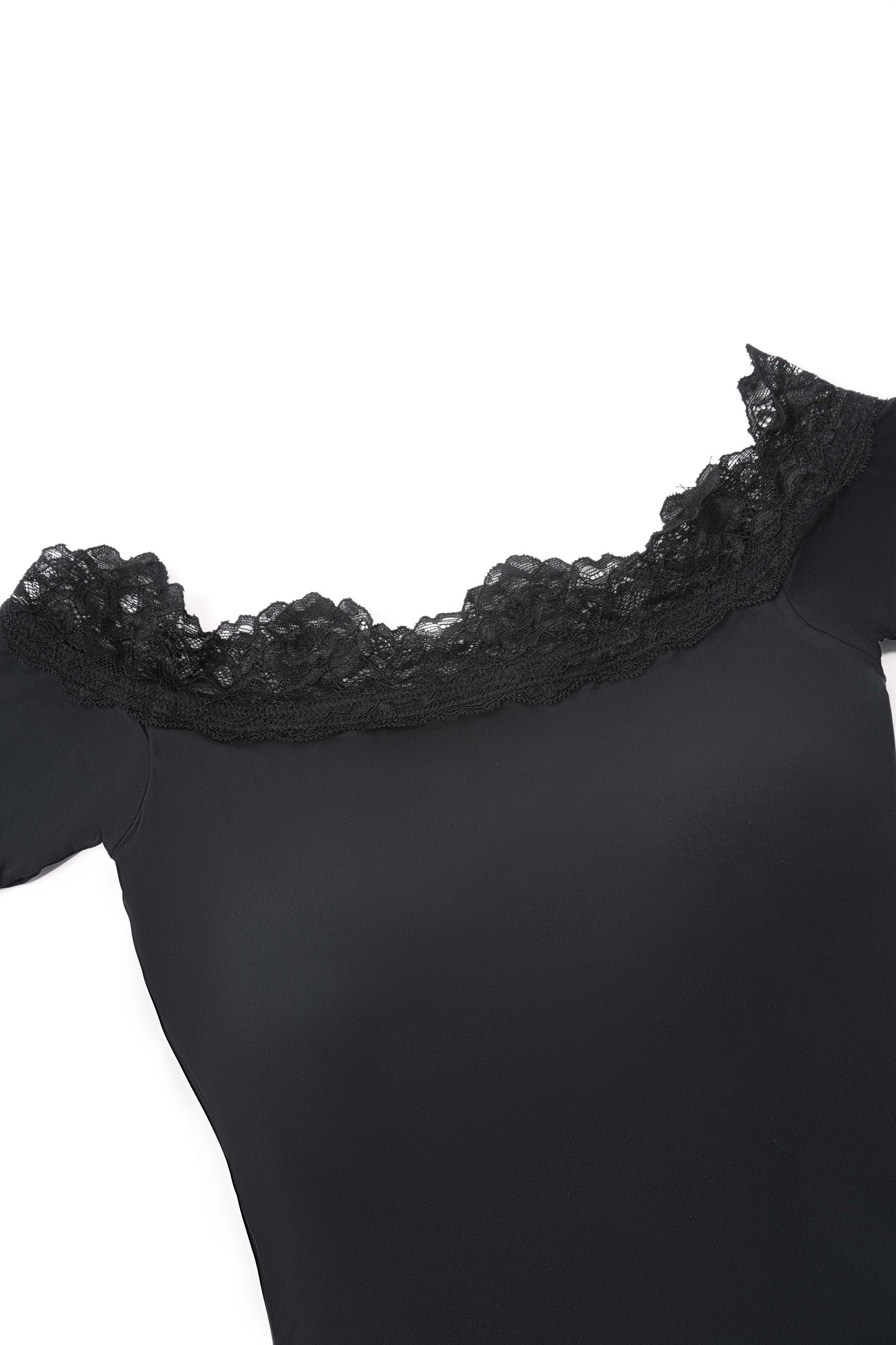 DQ-999 レースオフショルダートップス（半袖）