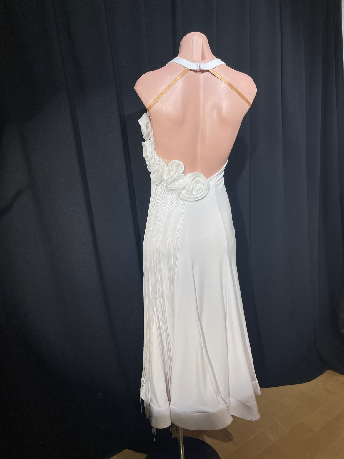 【レンタル】FMドレス / Whiteロングフリンジ