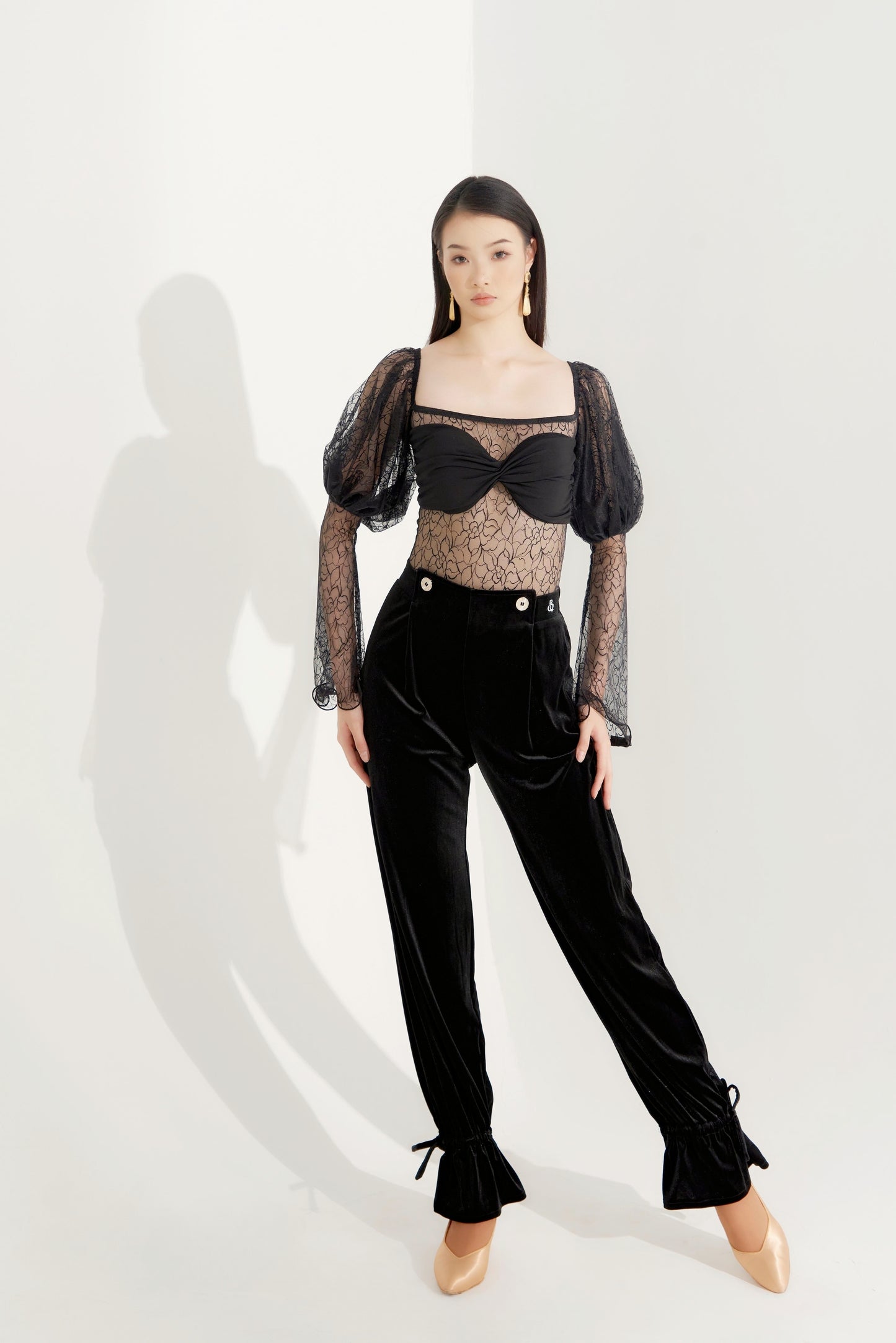 DQ-266 裾絞りパンツ